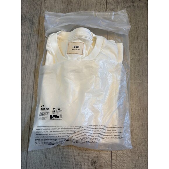 FM 669 T102 Unisex White T-Shirt Size M Cotton Crew Neck - Picture 10 of 11